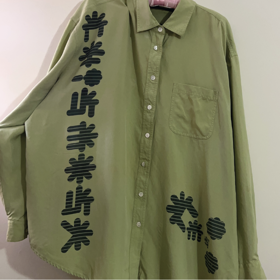 Chismosa Oversize Button-Up